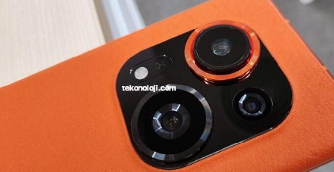 TECNO showed smartphones with top cameras