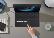 Samsung unveils OLED displays with integrated touch for laptops