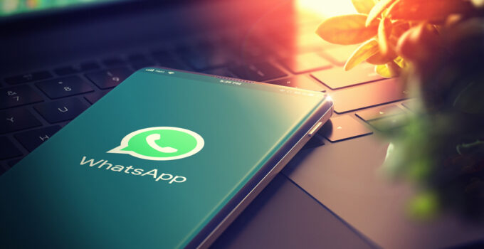 WhatsApp, now 15 minutes to edit sent messages