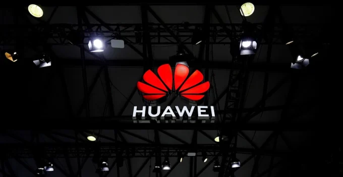 US Expands Sanctions on Huawei, Impacting Intel and Qualcomm Collaborations